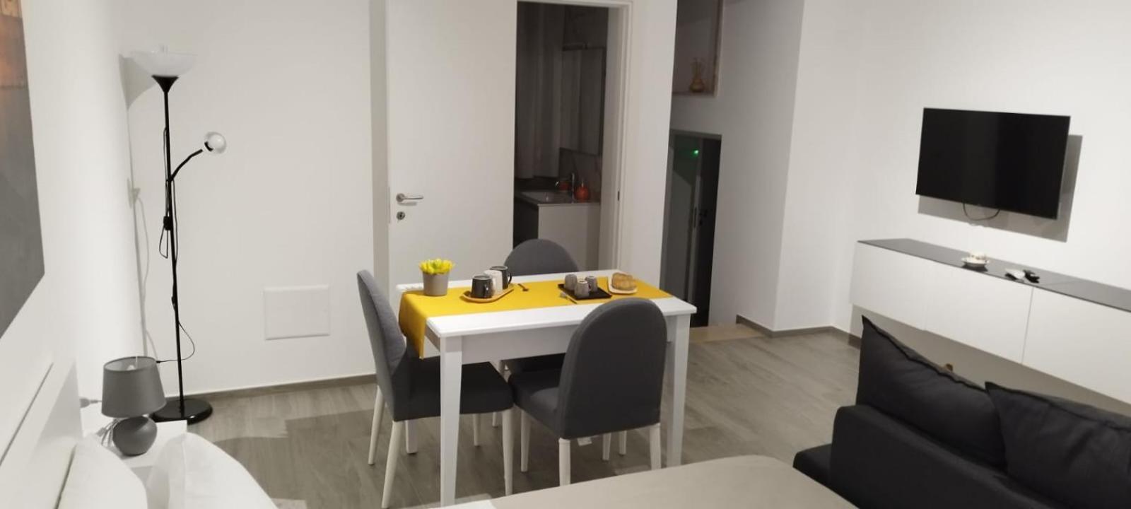La Casa Di Mest Pepp Monopoli Exterior foto